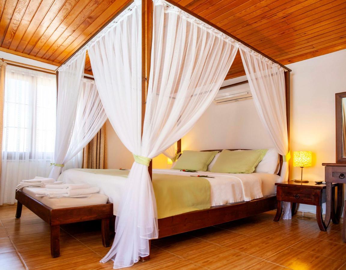 Aphrodite Hotel Bozburun Esterno foto